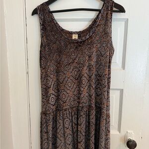 Patterned Sleeveless Dress